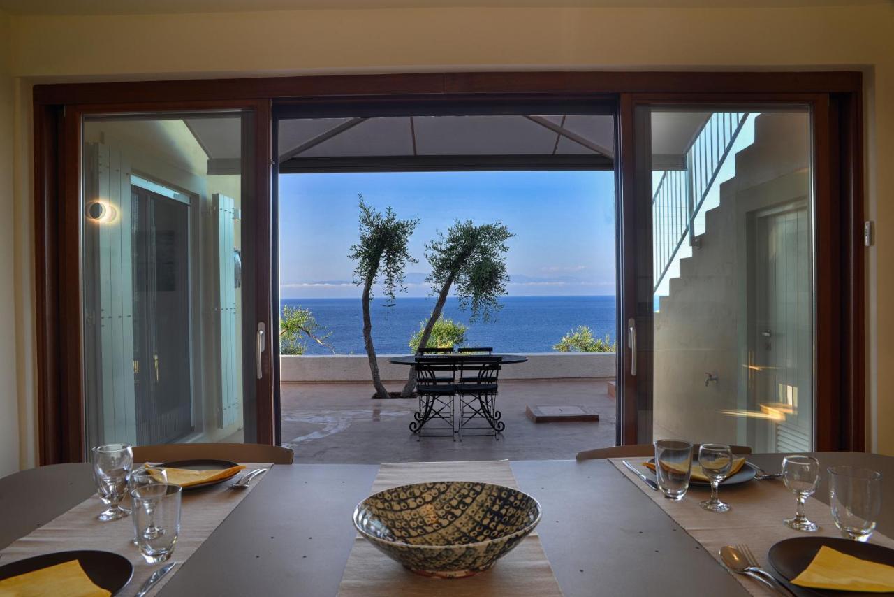 Villa Dinos Tranakatika Екстериор снимка